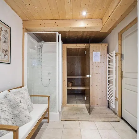 200m Slopes - Manora - La Tania * Courchevel