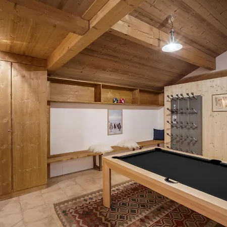 200m Slopes - Manora - La Tania * Courchevel